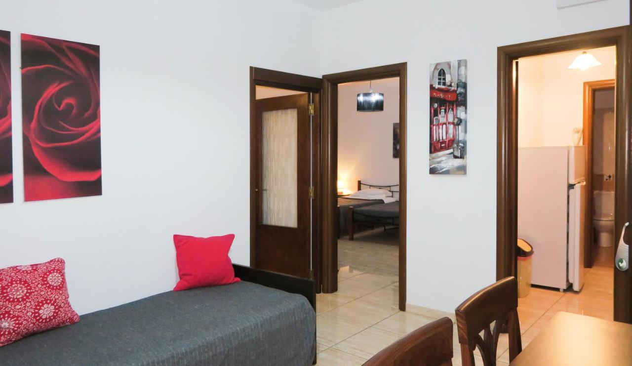 Kallisti Apartments Skiathos Town Exterior foto