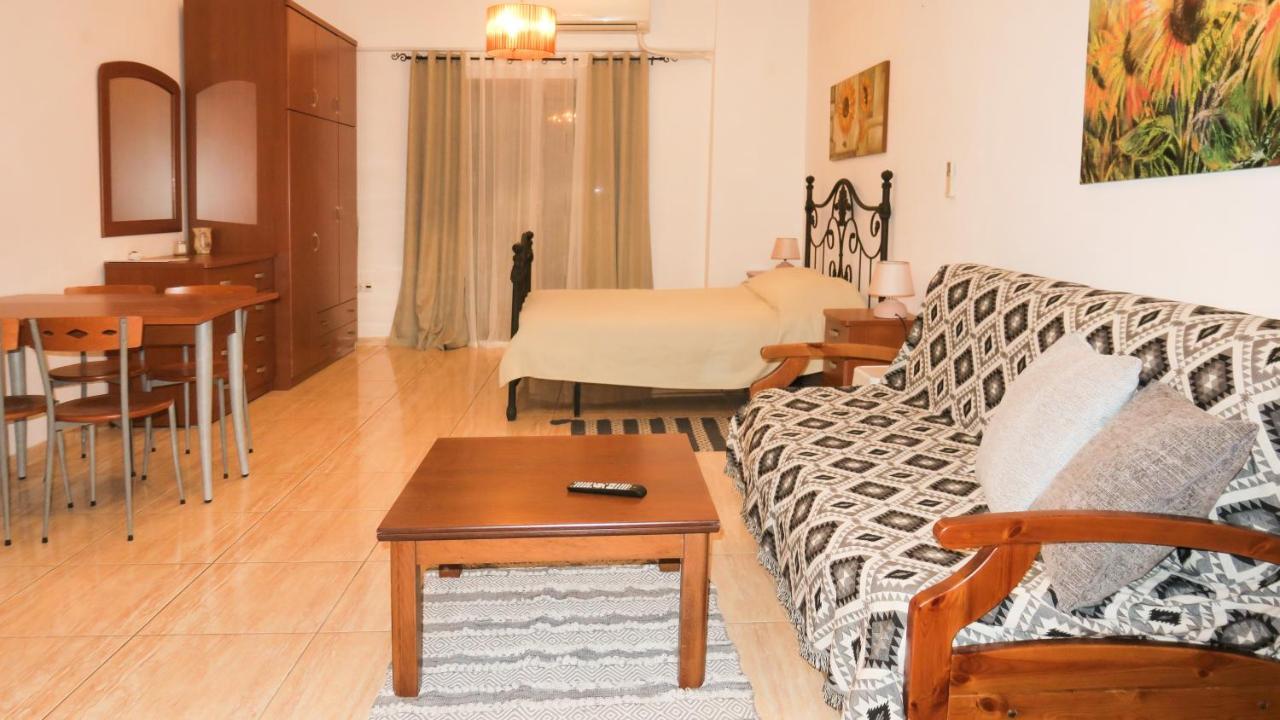 Kallisti Apartments Skiathos Town Quarto foto