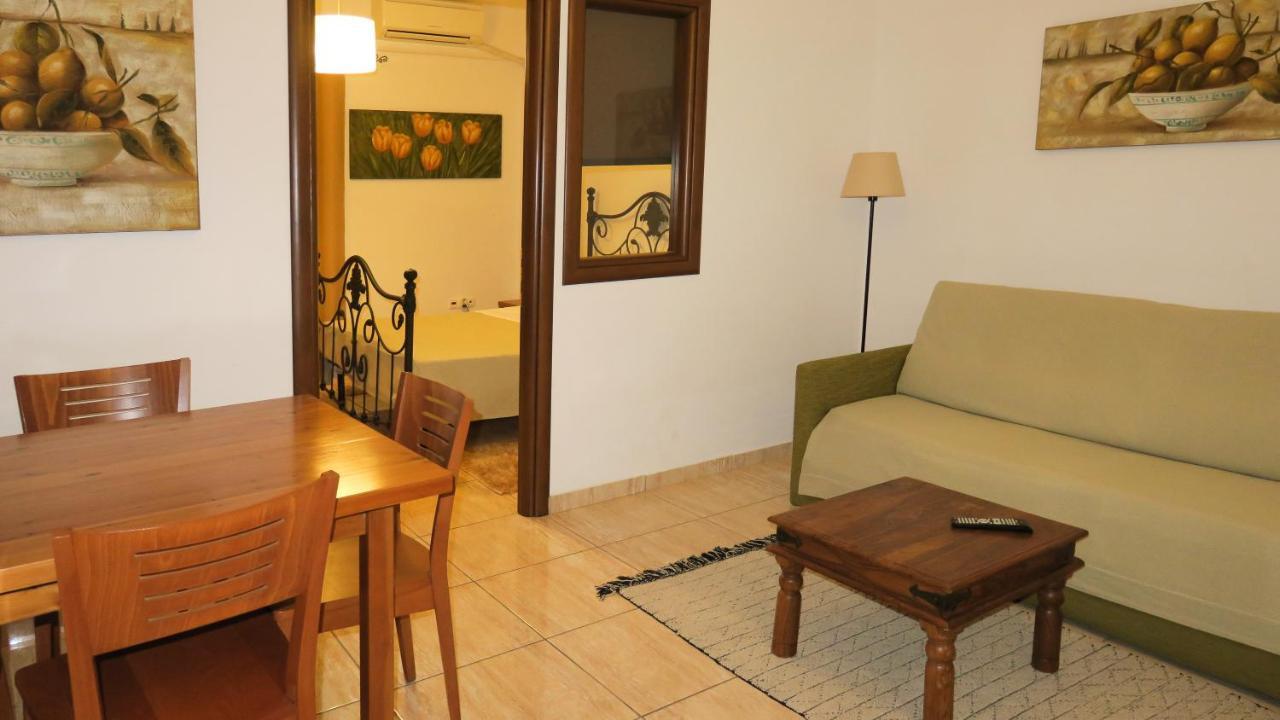 Kallisti Apartments Skiathos Town Quarto foto