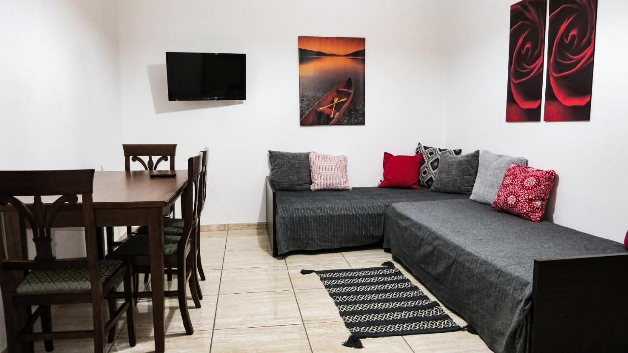 Kallisti Apartments Skiathos Town Exterior foto