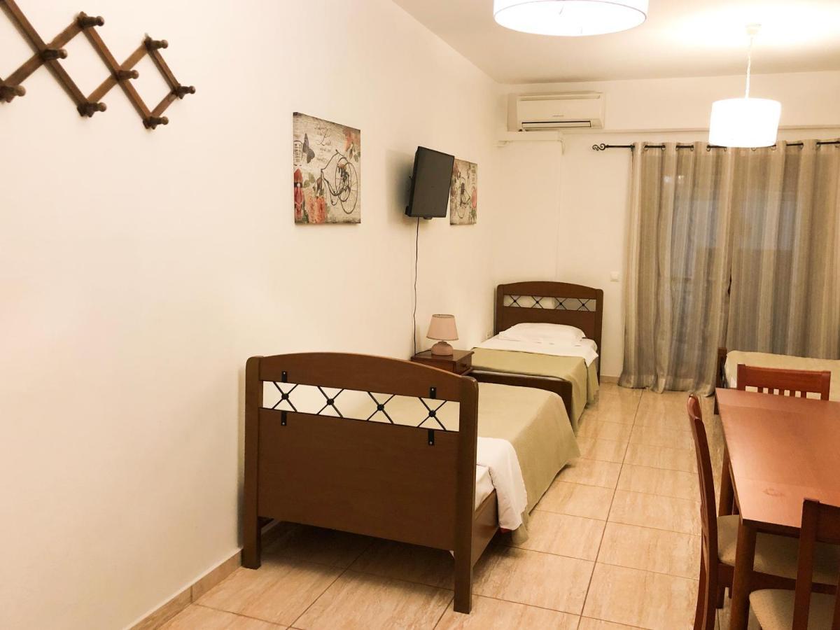 Kallisti Apartments Skiathos Town Exterior foto