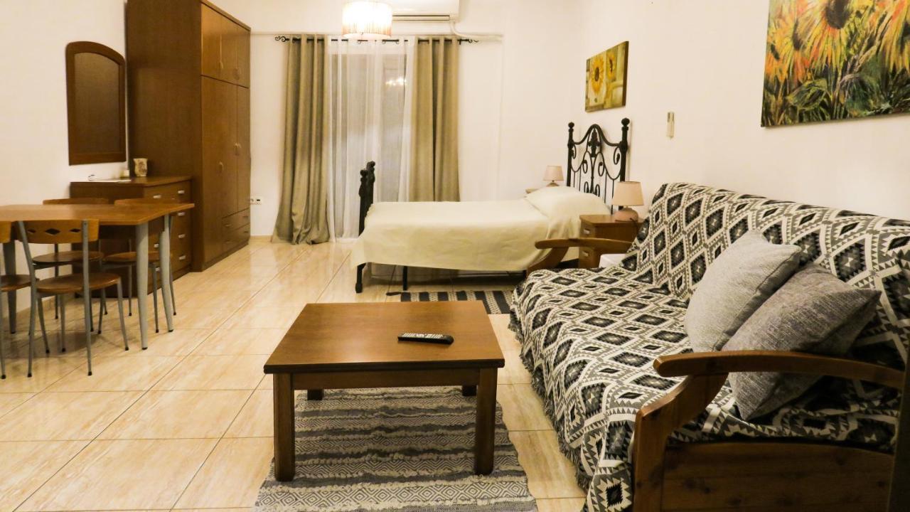 Kallisti Apartments Skiathos Town Exterior foto