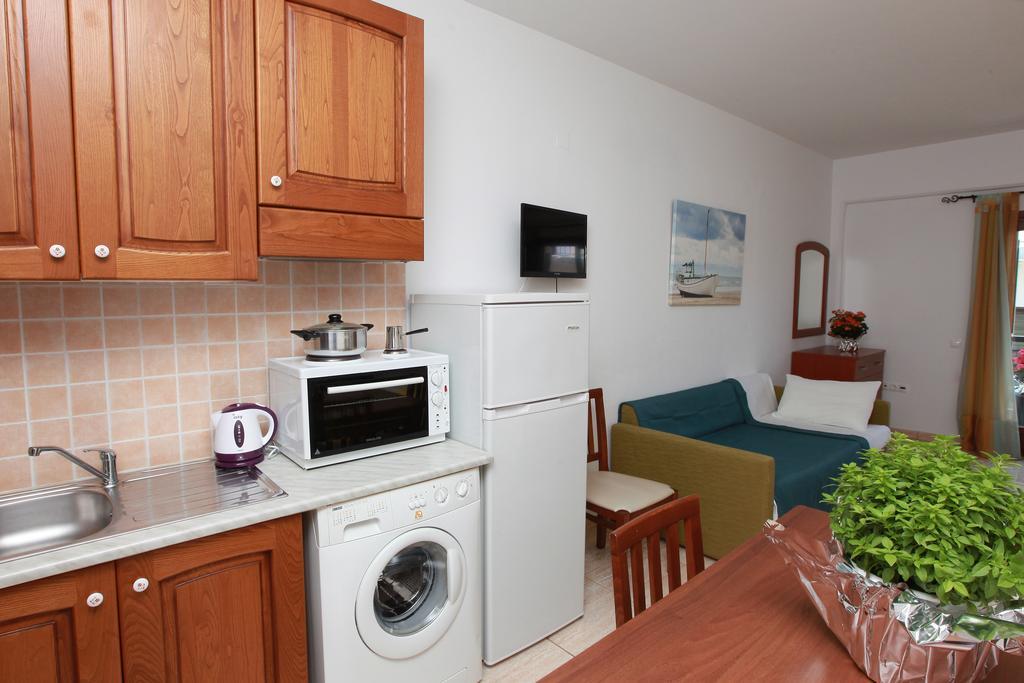 Kallisti Apartments Skiathos Town Quarto foto