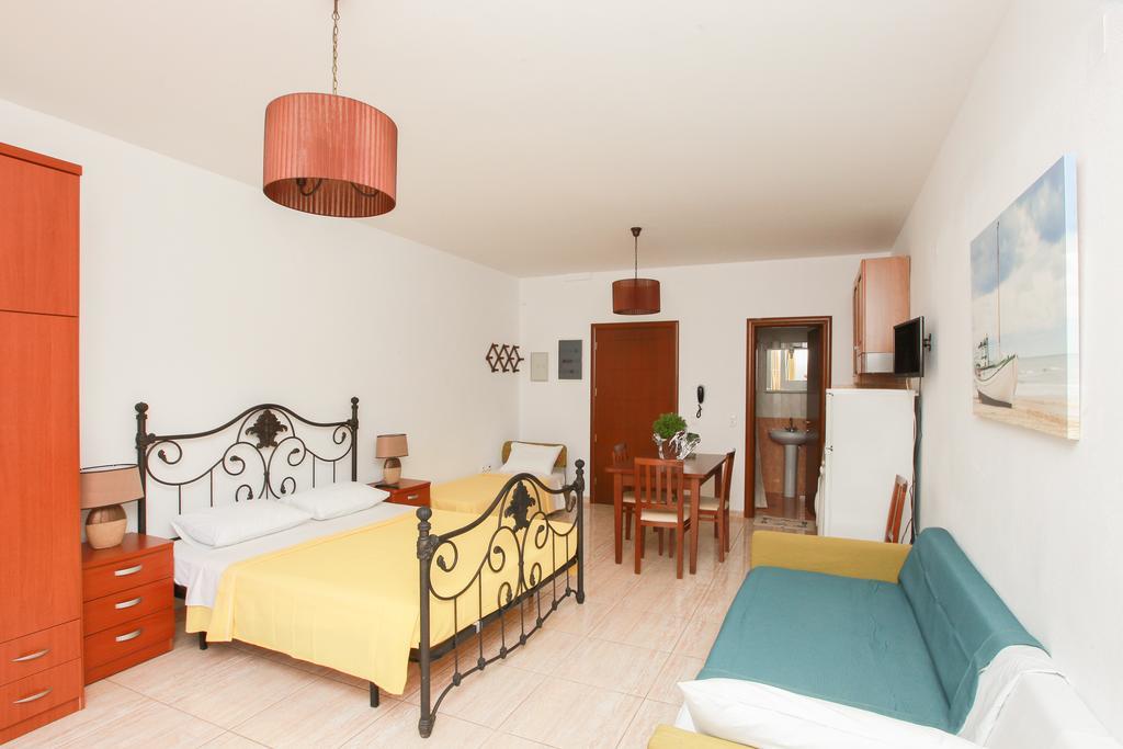 Kallisti Apartments Skiathos Town Quarto foto