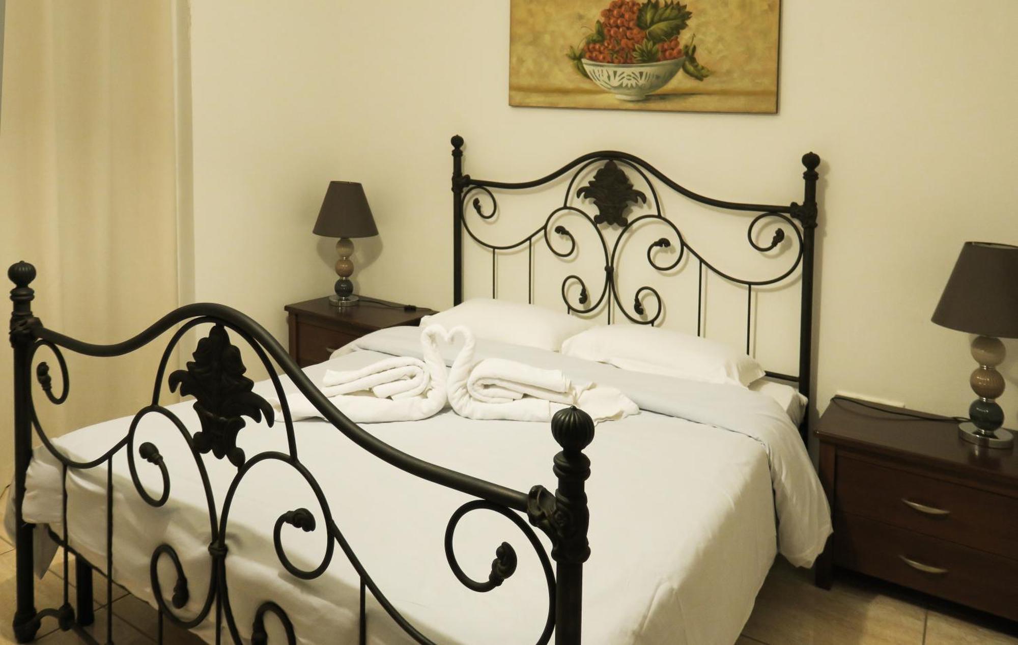 Kallisti Apartments Skiathos Town Quarto foto